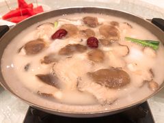 -亢龙太子酒轩(东湖店)