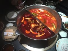-湊湊火锅·茶憩(新中关购物中心店)