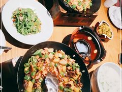 -聚鑫朋酸菜肥肠(文艺路口店)