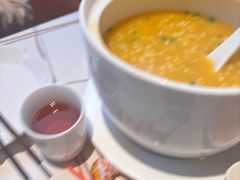 -阿瓦山寨·湘菜现炒·剁椒鱼头王(咸阳总店)