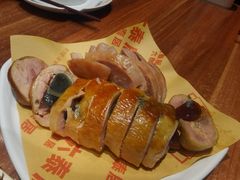-六泰居·尔滨地标·东北菜(松北店)
