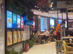 -辣小妮de川菜馆(红旗Mall店)