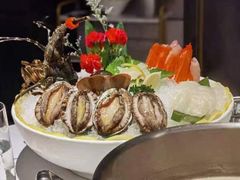海鲜拼盘（小青龙）-红雀围·海鲜火锅(陆家嘴中心店)