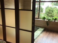 -大连步云山老汤度假山庄