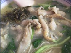 -明呈黄鱼面馆(斜土路店)