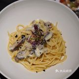 快来一口老牌的力波啤酒吧
