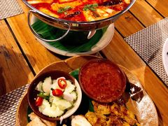 -Phensiri Thai Restaurant