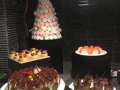 -BLU 全日制餐厅(上海安曼纳卓悦酒店)