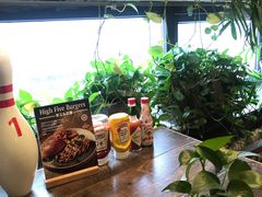 -HIGH FIVE哈福手工汉堡(桂林路店)