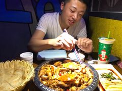 -胖哥俩肉蟹煲(济南世茂国际广场店)