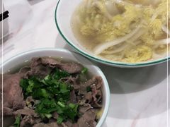 -犇逸·乐山跷脚牛肉·四川现炒(览海店)