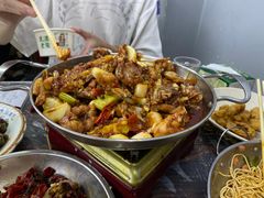 牛蛙爱上虾-小民大排档(光谷店)