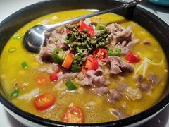 酸汤肥牛-荷塘秋月·本帮江浙菜(国权路店)