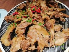 -有红鸡毛店·川菜(建设路店)