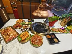 -伊尚宫·清真广式早茶.韩式烤肉·火锅