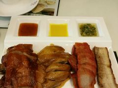 -新大咀港式茶餐厅(宝山万达店)