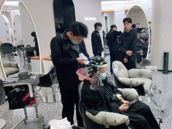 -东秀护肤造型