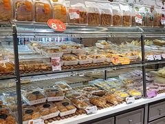 面包甜点陈列柜-BreadTalk面包新语·烘焙蛋糕(东方雅苑店)