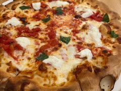 -城市大道红炉披萨烘焙坊