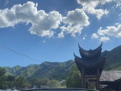 -安吉龙王山峡谷漂流