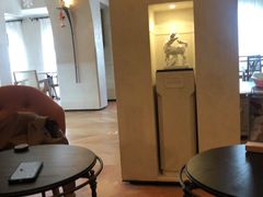 -Me Coffee下午茶艺术空间