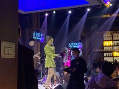 -洛缦音乐餐厅(工业展览馆万象城店)