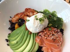 生三文鱼拌饭-Moka Bros 摩卡站(西单大悦城店)