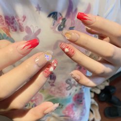 -HUII NAIL绘京美甲美睫会馆