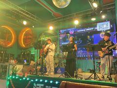 -Famous肥猫墨西哥音乐餐吧(五棵松华熙LIVE店)