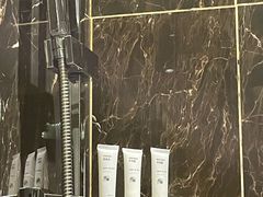 -潮岸酒店(广州琶洲会展广州塔店)