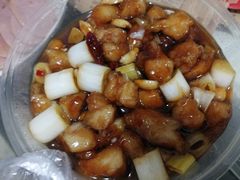 宫保鸡丁-鑫巴蜀小镇 · 水煮鱼专研店(玉桥店)