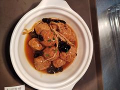 -艳阳天·非遗楚菜(武汉客厅店)