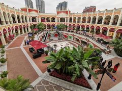 -佛罗伦萨小镇广佛名品奥特莱斯(疏港路店)