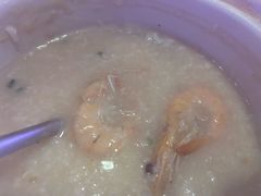 -海盗船. 龙虾烧烤. 酒馆