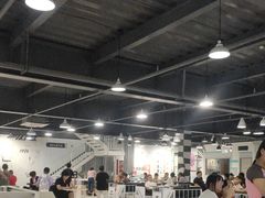 -极限PLAY运动娱乐新世界·团建派对潮玩休闲馆·室内蹦极高空游乐园