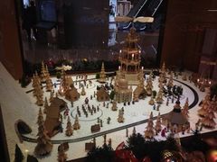 iphone_upload_pic-香港ELEMENTS圆方