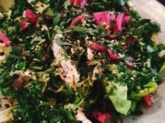 鸡肉生菜芝麻色拉-BOR Eatery(安福路店)