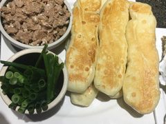 虾酱卷子-渔民船说·北塘海鲜·天津菜·海肠捞饭(北塘古镇店)