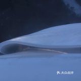今日分享 “雪山下的大帐篷”，延续建筑与自然交融的艺术意境