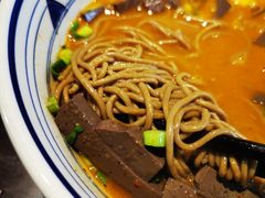 -蓝田九大碗民俗食府(蓝田店)