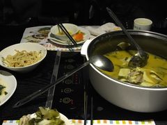 -严厨老坛酸菜鱼(吴江万宝店)
