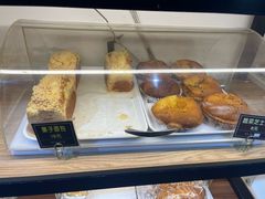 -韩国利尔面包(桂林路店)