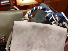 -乐蓬马歇百货公司(Rive Gauche)