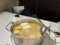 -肥仔文澳门猪骨煲(南京西路店)