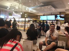 -奈雪的茶(湖滨银泰in77C区PRO店)