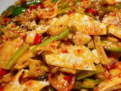 火爆黄喉-麻六记(新天地店)