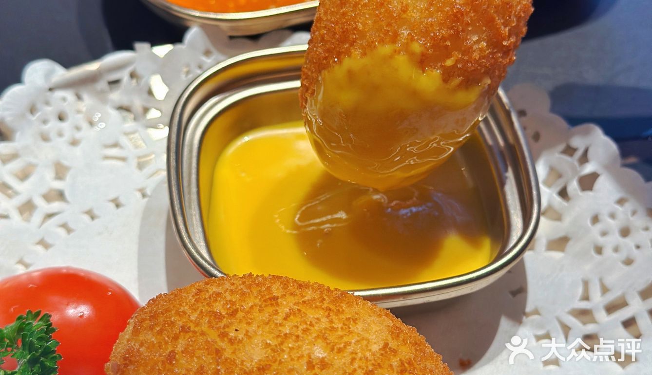 男模烤肉尊嘟有点东西