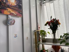 -安东易迷你自助仓储寄存仓库(顾戴路店)
