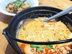 冬阴功汤-About Bistro關於·泰式家庭料理