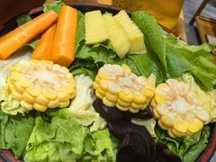 -一朵菌·野生菌探索家火锅(南亚店)